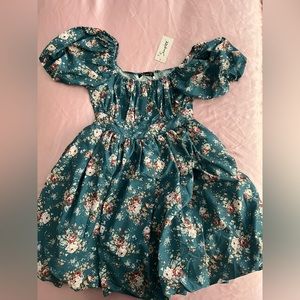 Flower Tulle-underskirt Mini Dress